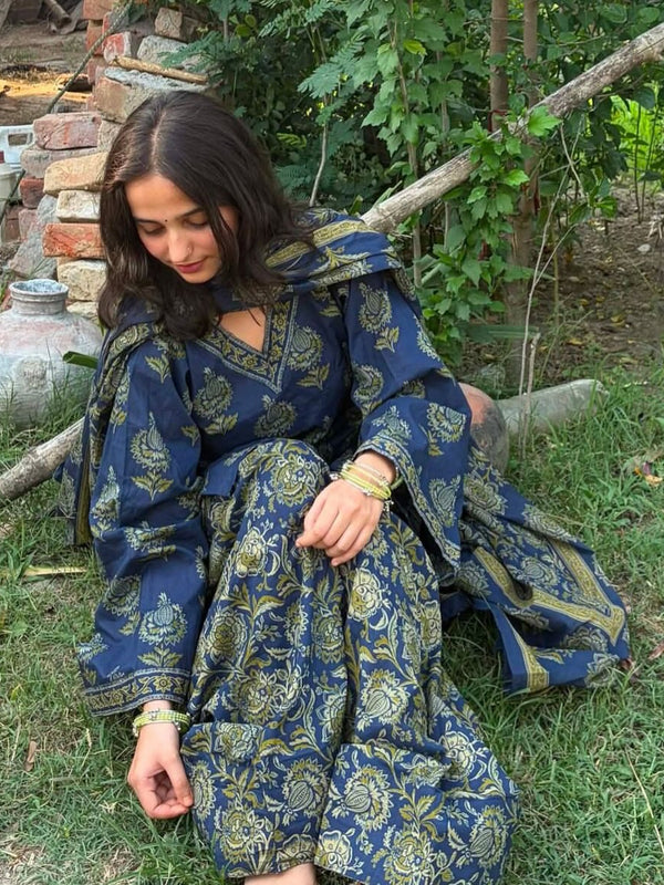 Printed Kurta Set with Palazzo & Dupatta