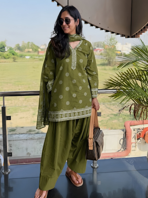 Olivo Farshi Salwar Set